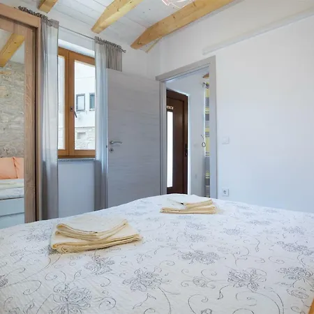 Leonardo&mak Апартаменты Пула